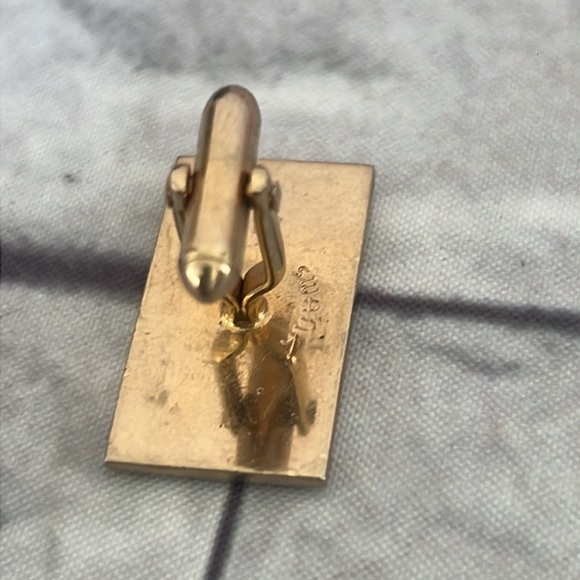 Vintage SWANK G engraved initial cufflinks gold tone set of 2 - Picture 3 of 3